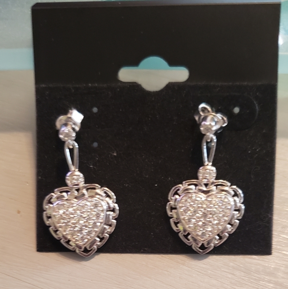 Heart shape sterling silver earrings - Picture 2 of 2